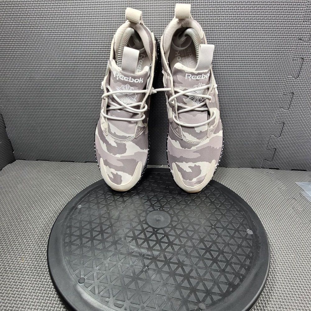 Womens Sz 9 Camo Sand Cliff Stone Reebok Furylite GM Athletic Shoes - Picture 6 of 8